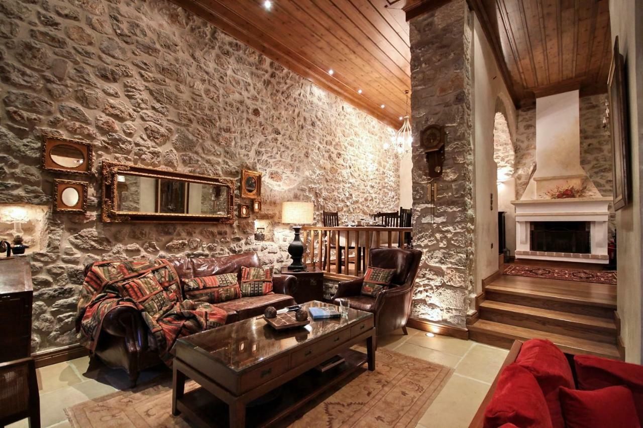Lousiou Nymfes Bed and Breakfast Gortynia Buitenkant foto